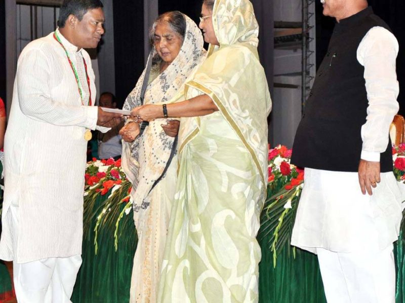 26-07-10-PM_-Bangabondhu-Krishi-Podok-4